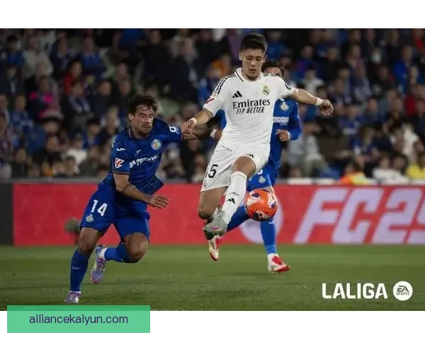 索里亚门神再显神勇，西甲赛场表现亮眼，扑救经典重现！