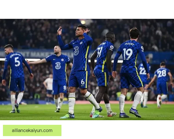 马塔近期比赛状态回暖，表现稳健引人关注。