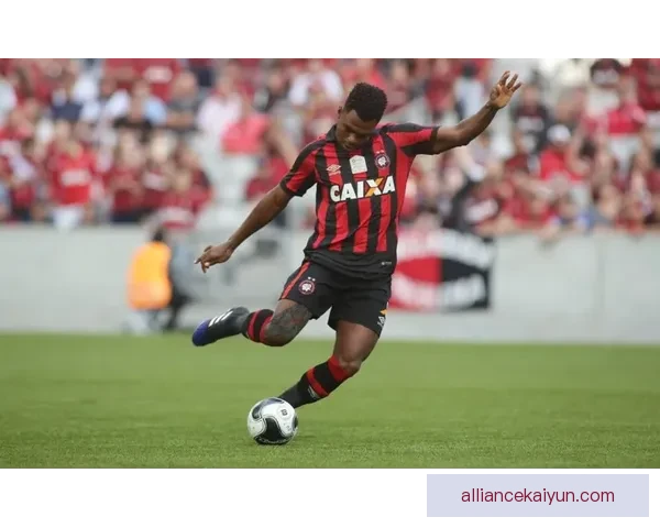 巴西队高压逼抢战术近期表现稳健,防守端表现稳健 巴西队高压逼抢战术近期表现稳健,防守端表现稳健